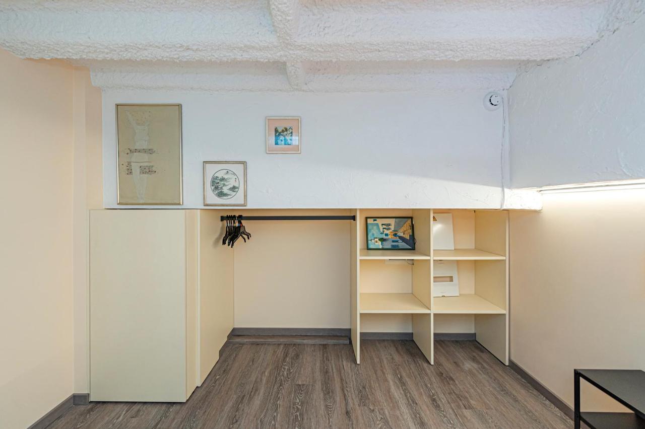 Modern Loft Near Christ's Resurrection Church By Polo Appartement